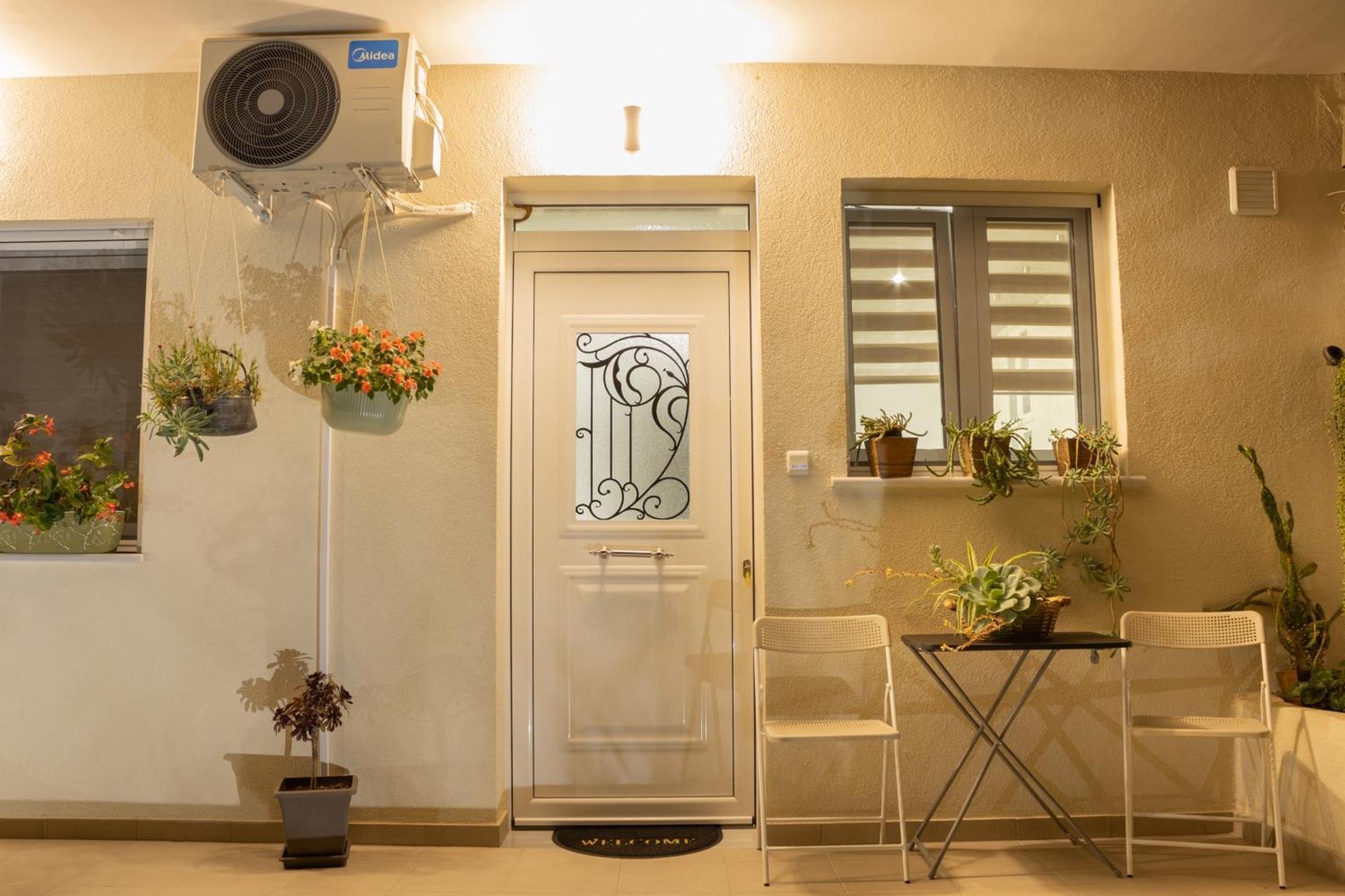 Garden Appartment Ioannina Exterior photo
